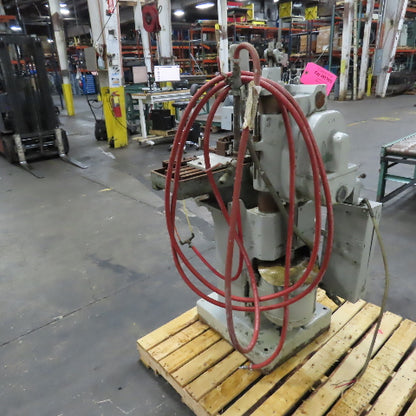 Kent-Owens No. 1-M 1HP Horizontal Hand Milling Machine 230/460V 3PH