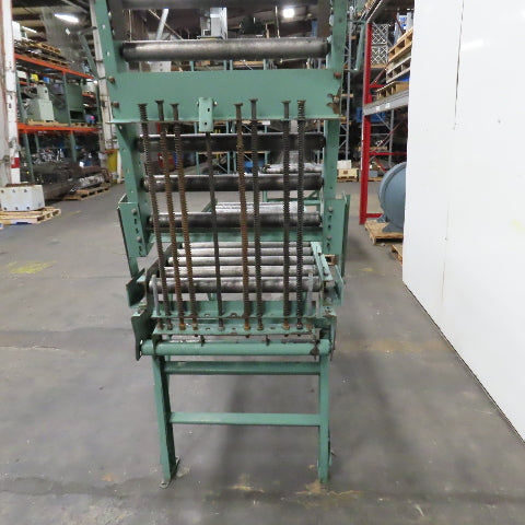 Roach 30" x 120" Heavy Steel Roller Gravity Conveyor 2.5" OD 27" BF W/ 3' Gate