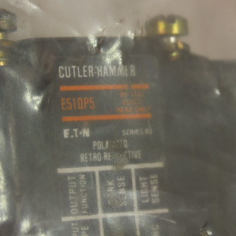 Cutler-Hammer E51DP5 Polarized Retro-Reflective Photoelectric Head NEW