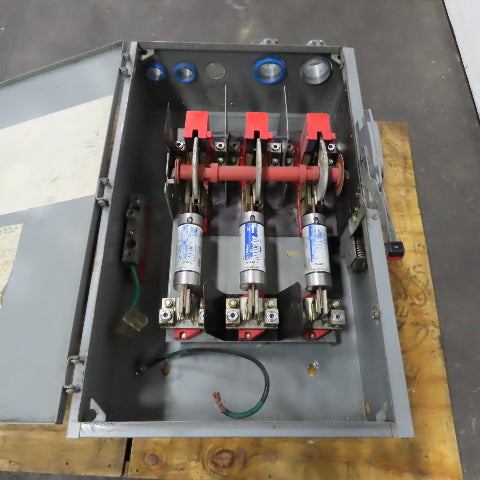 Square D H366N 600A Fusible Safety Disconnect Switch 600VAC 3-Pole W/FLSR 400ID