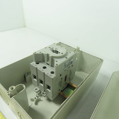 Allen Bradley 194E-A40-1753 Ser B Disconnect Switch 690V