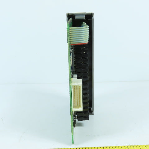 Allen Bradley 1746-OA16 Ser D SLC 500 Output Module