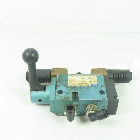 MAC 180001-112-0022 Pneumatic Solenoid Valve 1/4" NPT 150PSI