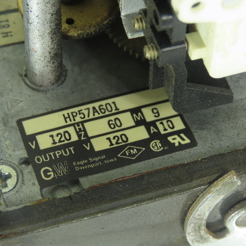 Eagle Signal HP57A601 120VAC Reset Timer 0-150 Min. Range