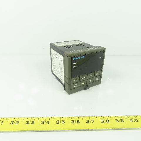 Honeywell DC200H-2-000-1F0000-0 UDC2000 Mini-Pro Digital Controller Rev 1 120VAC