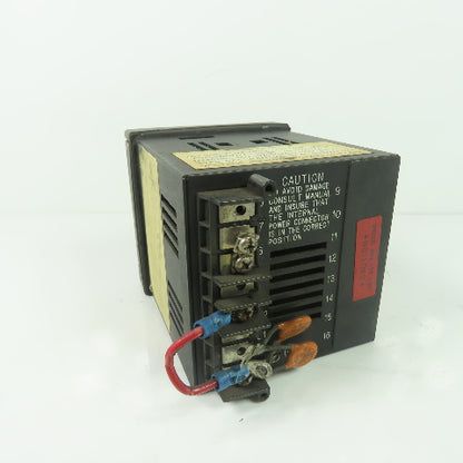 Honeywell DC200E-0-000-100000-0 UDC2000 Mini-Pro Digital Controller 120VAC Rev 1