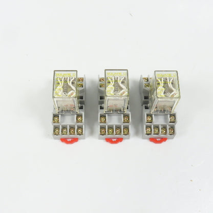 Square D RSD4P14V53 8501 24VDC Relay & Base 3A 120/240VAC 1/10HP Lot Of 3