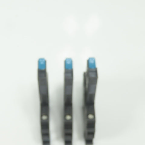 Phoenix TCP 4.0A Thermal Device Circuit Breaker W/ UK 6-FSI/C Base Lot Of 3