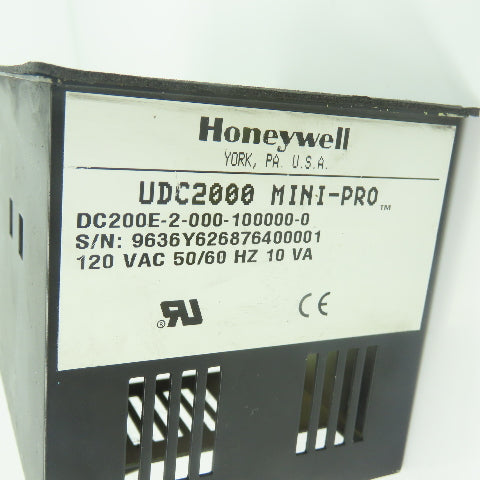 Honeywell DC200E-2-000-100000-0 UDC2000 Mini-Pro Temp. Controller Cover Only