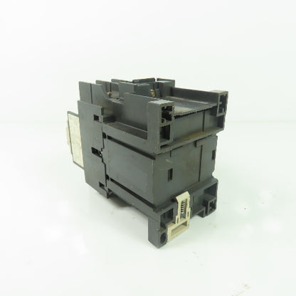 Yaskawa HI-35JV 30HP 600V Contactor 240V Coil