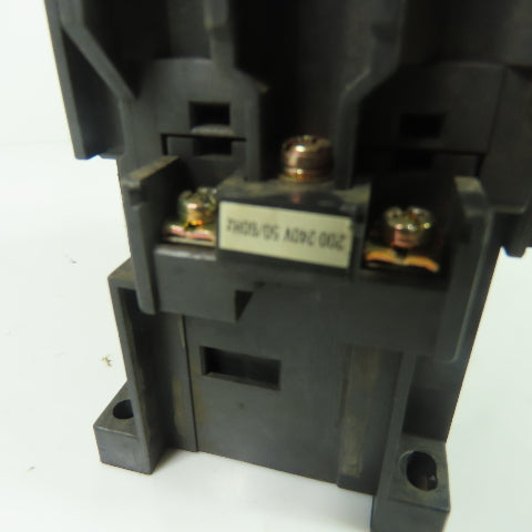 Yaskawa HI-35JV 30HP 600V Contactor 240V Coil