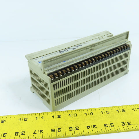Allen Bradley 1761-L32AWA Ser C FRN 5.0 MicroLogix 1000 Programmable Controller