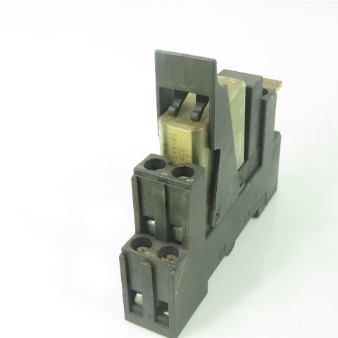 Elesta ZGE007 Socket Relay Base 12A 300VAC 24VDC Lot Of 4