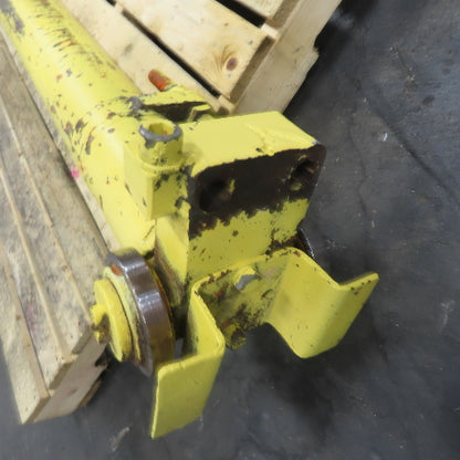 Hydraulic Cylinder From Teter Gap 3000 67" Stroke 4.5" Bore