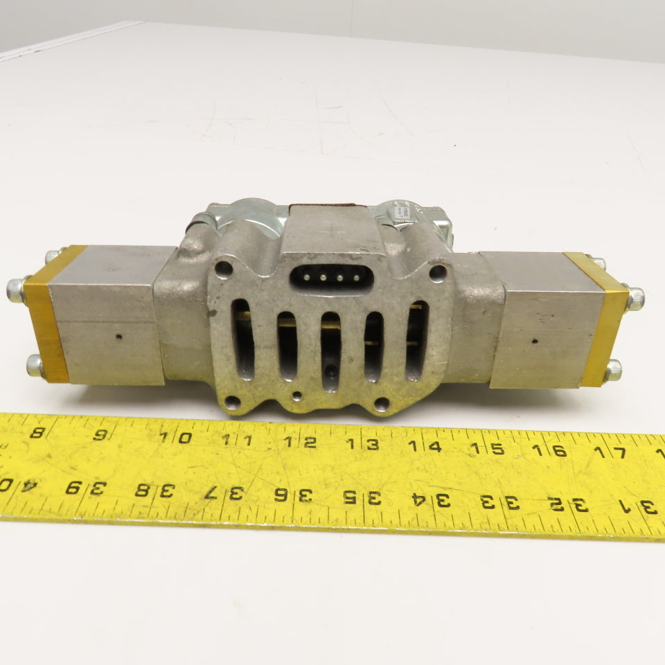 Parker A443VXXAH05300A 5/3 Position Closed Center Directional Valve 120/110V
