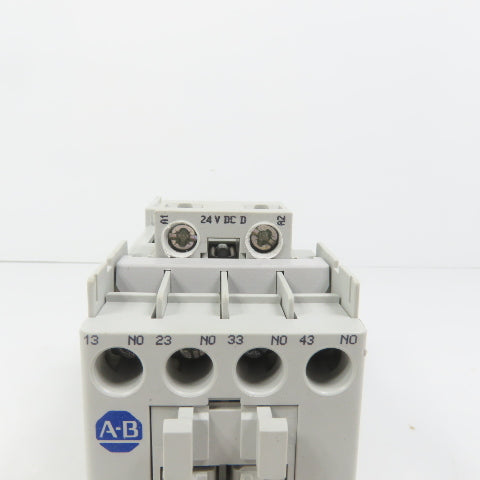 Allen Bradley 700-CF400D* Ser A 4-Pole Power Contactor Relay 600V Max 24VDC Coil