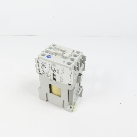 Allen Bradley 700-CF400D* Ser A 4-Pole Power Contactor Relay 600V Max 24VDC Coil