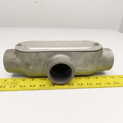 O-Z Gedney T-200 2" Malleable Iron TEE Conduit Body W/ Cover Seal