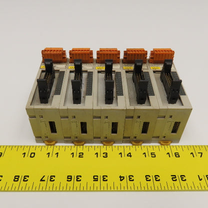 Omron SRT2-VOD16ML-1 16 Point Remote Output Terminal Lot Of 5