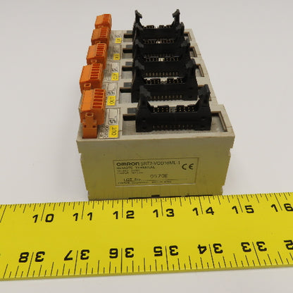 Omron SRT2-VOD16ML-1 16 Point Remote Output Terminal Lot Of 5