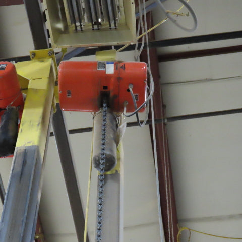 3 Roll Rubber Roofing Skin Floor Carpet Roll Out Hoist 2 Post 2 Ton 10' x 24"