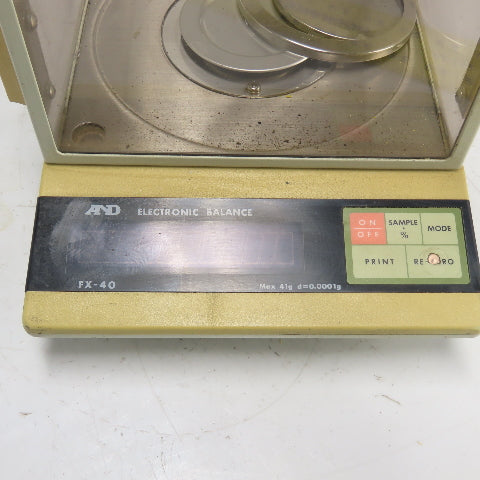 A & D FX-40 Electronic Balance Scale d=0.0001g Max 41g
