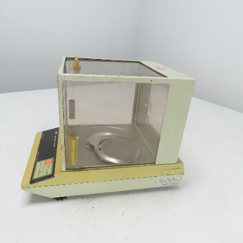 A & D FX-40 Electronic Balance Scale d=0.0001g Max 41g