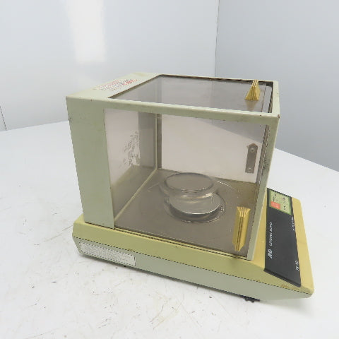 A & D FX-40 Electronic Balance Scale d=0.0001g Max 41g