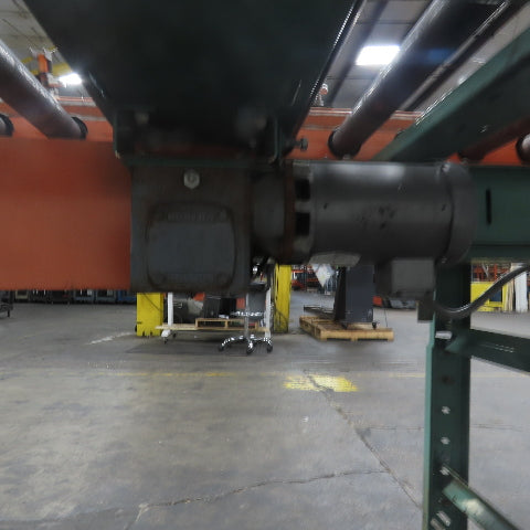 Roach 102" L x 25" W Chain Driven 2.5" Live Roller Conveyor 230/460V 18FPM