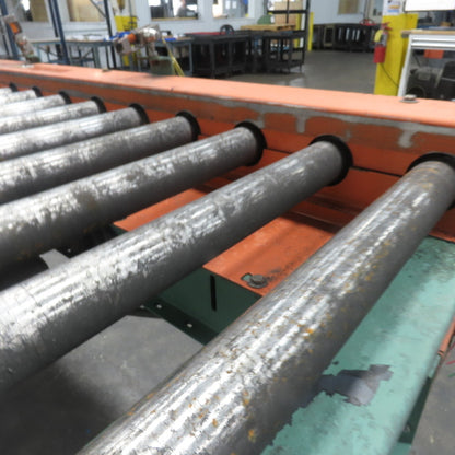 Roach 102" L x 25" W Chain Driven 2.5" Live Roller Conveyor 230/460V 18FPM