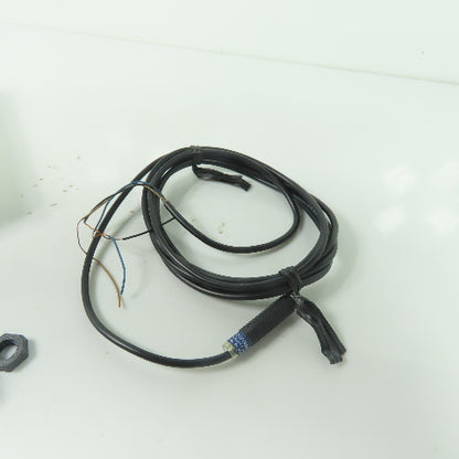Telemecanique XS4 P08NA340 Inductive Proximity Sensor 12-24VDC Sn=2.5mm NEW