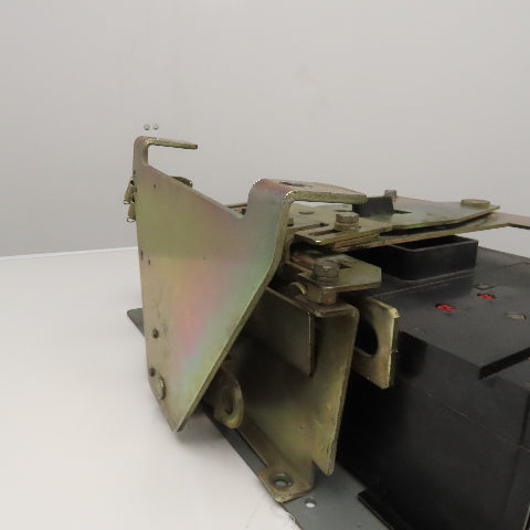 Westinghouse MAS600S (?) Style 2600D43G02 600A 600VAC 3 Pole Circuit Breaker