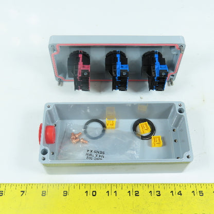 4-Button Start Stop Push Button Control Station Pendant 2-Green 1-Red