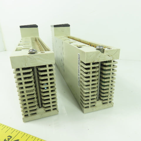 Schneider 140 DAO 842 10 TSX Quantum Output Module 100-230V 4x4 Lot Of 2