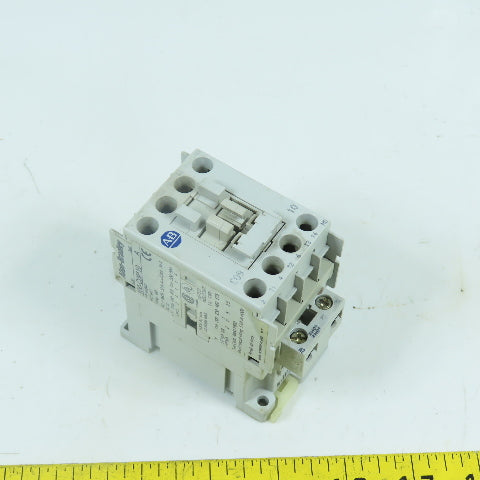 Allen Bradley 100-C09*10 Ser A C09 Contactor 600VAC Max W/ 120V 50/60HZ Coil