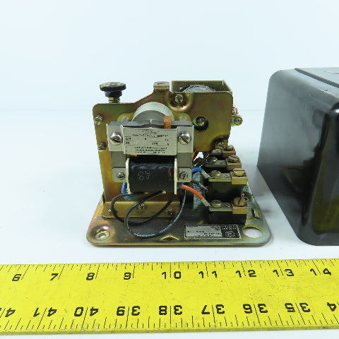 General Electric CR2820-1740A2 Time Delay Relay 115V 60HZ 3-100 Sec