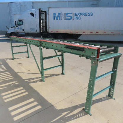 Roach 186" L x 32-1/4" W Chain Driven 2.5" Gravity Roller Conveyor 25" BF W/Legs