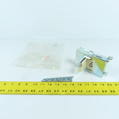 Eaton Cutler Hammer 4719A94G03 Type W Motor Control Operating Handle Mechanism