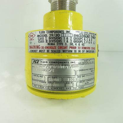 Fluid Components 8-66/1"/4"U/S/WD/V/5181-X/R115FTPVC/T Flow Switch 2A @ 115VAC