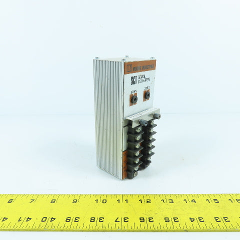 Moore Industries SCT/0-125V/0-5V/117VAC SCT Signal Converter
