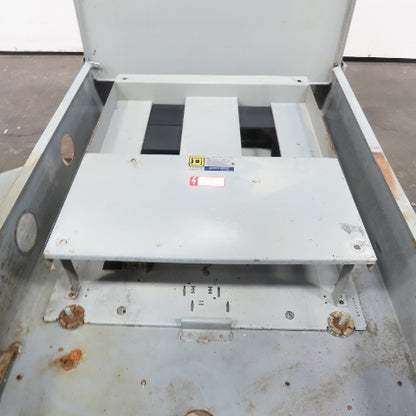 Square D 1438-2N 225A I-Line Panelboard 250V AC/DC 600VAC Series 1