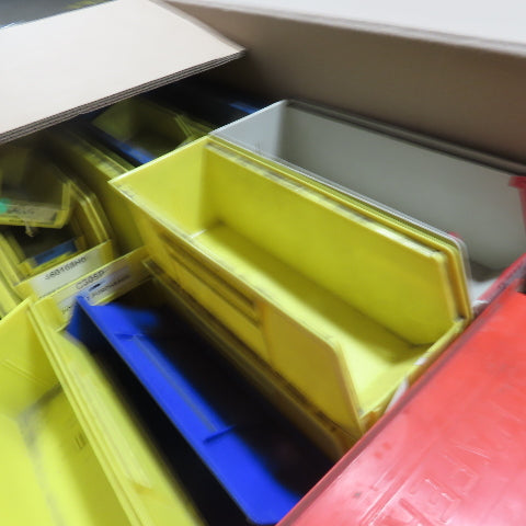 Akro-Mills AkroBins Small Parts Stackable Storage Bins Misc. Lot Assorted Sizes