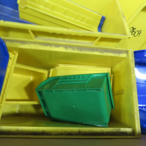Akro-Mills AkroBins Small Parts Stackable Storage Bins Misc. Lot Assorted Sizes