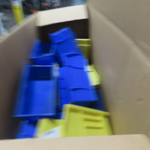 Akro-Mills AkroBins Small Parts Stackable Storage Bins Misc. Lot Assorted Sizes