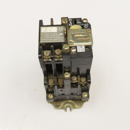Allen Bradley 700-N400A1 700-NT Pneumatic Time Delay Control Relay 110/120V Coil