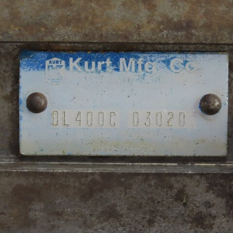 Kurt DL400C 4" Wide Double Lock Station Double Vise Setup Mounted On Steel Plate