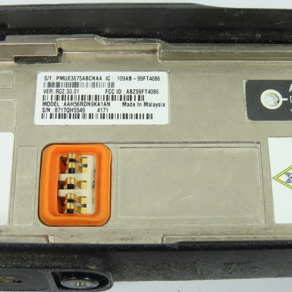 Motorola (3)XPR 7550 (3)XPR 3500e UHF Digital Portable Radio 8Batteries 3Charger