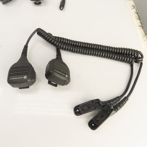 Motorola (3)XPR 7550 (3)XPR 3500e UHF Digital Portable Radio 8Batteries 3Charger