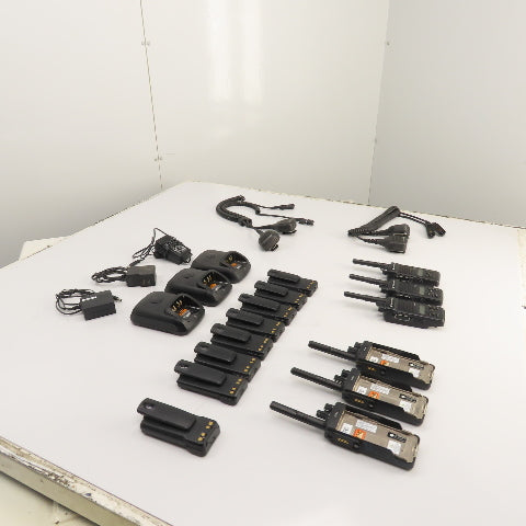 Motorola (3)XPR 7550 (3)XPR 3500e UHF Digital Portable Radio 8Batteries 3Charger