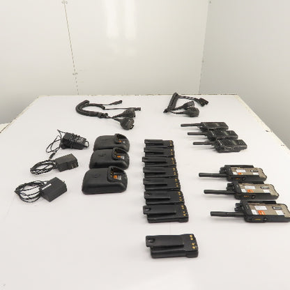 Motorola (3)XPR 7550 (3)XPR 3500e UHF Digital Portable Radio 8Batteries 3Charger